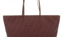 芬迪春夏新款棕红色双F图案PVC白色印花购物袋