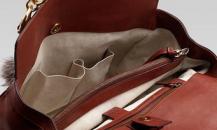 古驰-Smilla- 红色真皮购物袋，配可拆式浣熊毛尾和竹节细节
