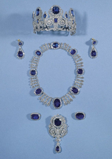 卢浮宫必看的10件皇家珠宝