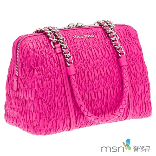 Miu Miu推出2012新款抓皱小羊皮包袋